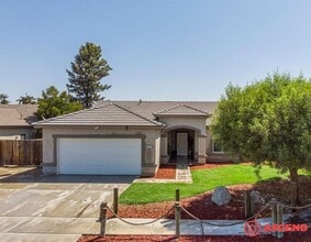 Building Photo - 7217 Espiritu Santo Dr