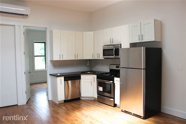 Building Photo - 1115 Madison St