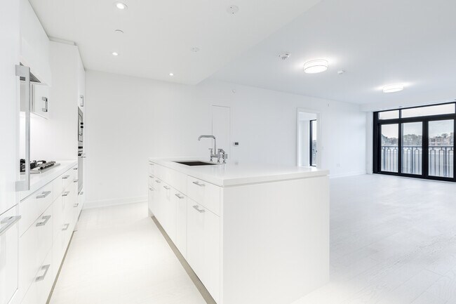 Photo du bâtiment - 1 Strathgowan Ave