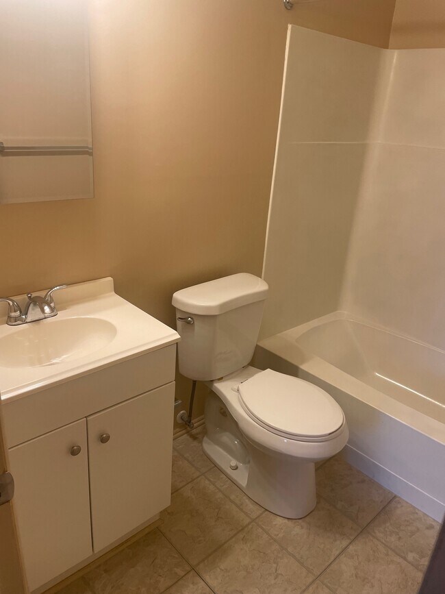 Foto del edificio - 241 Perkins St