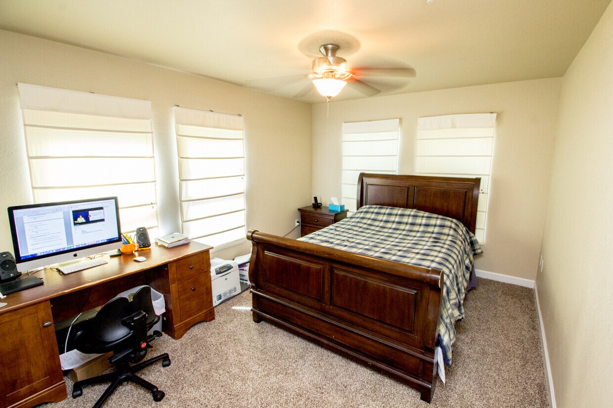 921 SW Depot Ave, Gainesville, FL 32601 Apartments in Gainesville, FL