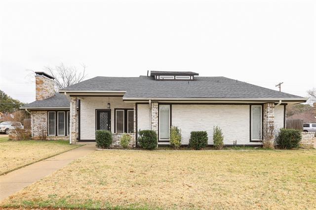 Primary Photo - 3804 Greenhills Ct E