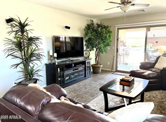 Foto del edificio - 7935 W Pleasant Oak Ct