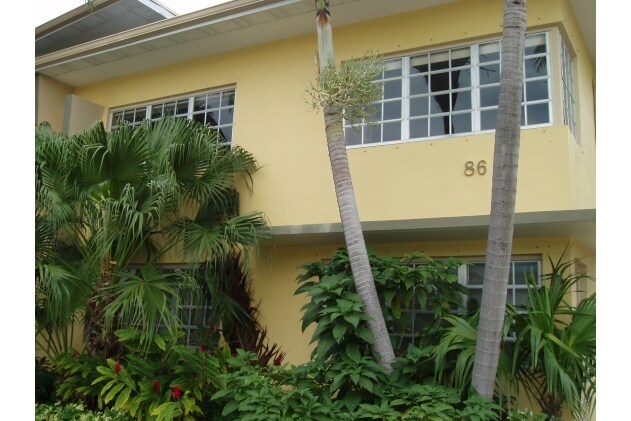 Building Photo - 86 Isle of Venice Dr