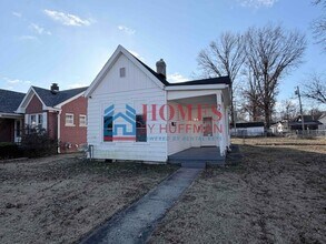 Building Photo - 713 Ravenswood Dr