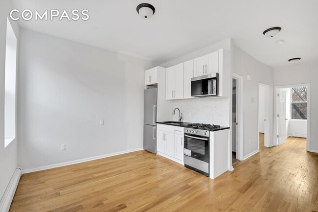 Photo - 184 Herkimer St Townhome