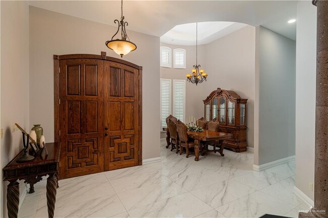 Foto del edificio - 2314 Woodland Dr