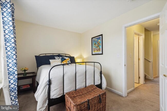 Building Photo - 720 Union St