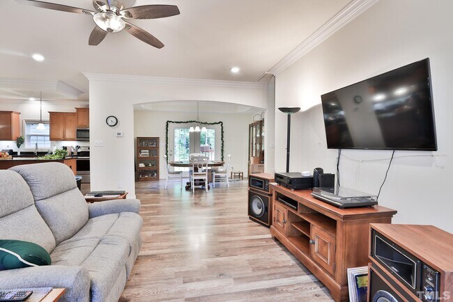 Foto del edificio - 753 Sinai Cir