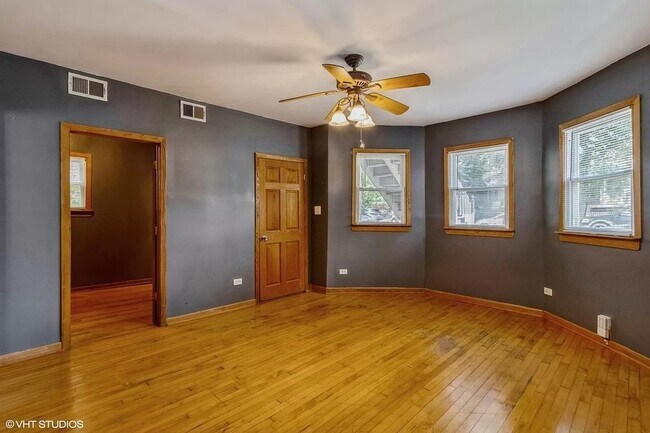 Foto del edificio - 5039 w Henderson