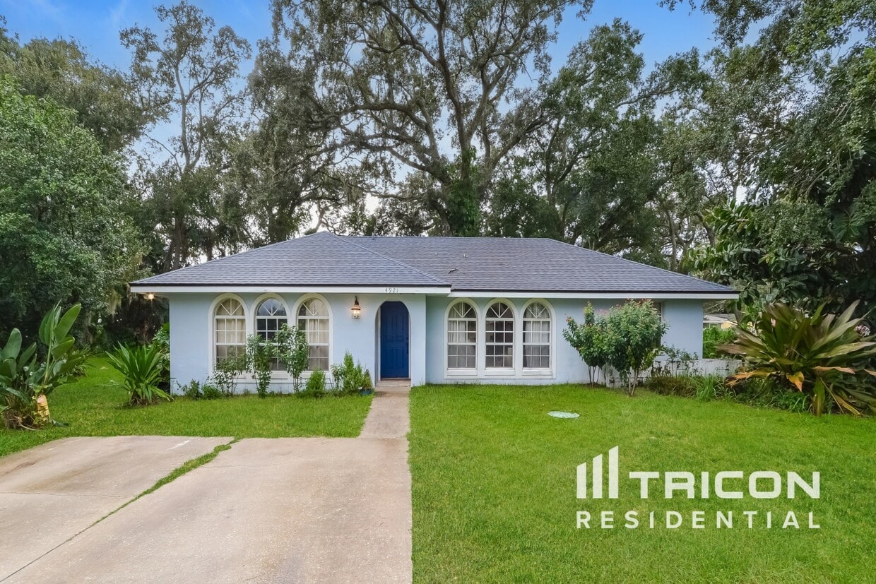 Foto principal - 4921 Simmons Rd