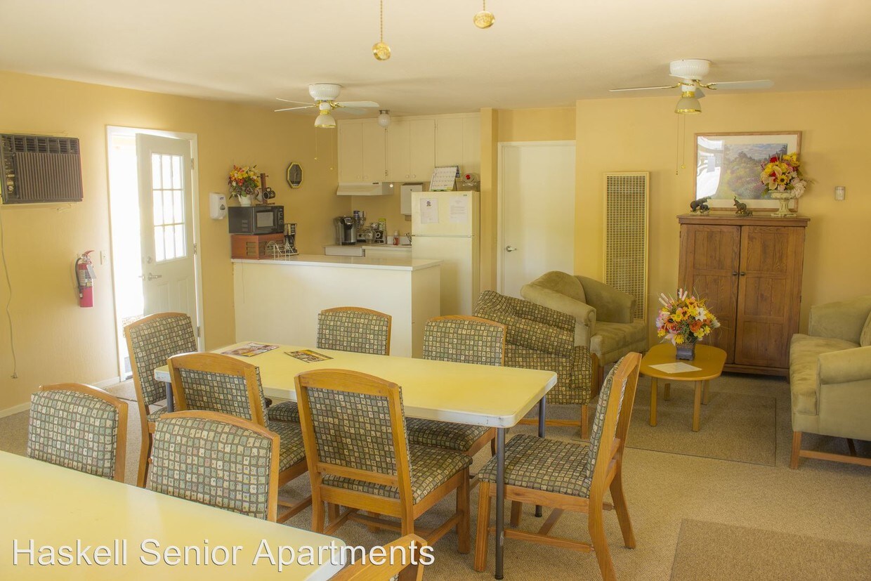 Building Photo - 150 Haskell St