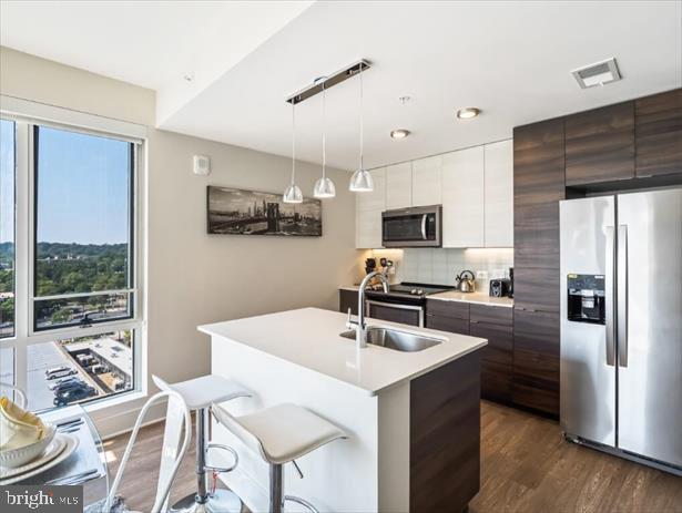 Foto del edificio - 710 12th St S