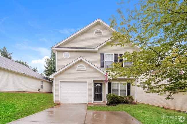 Building Photo - 9514 Parkridge Dr