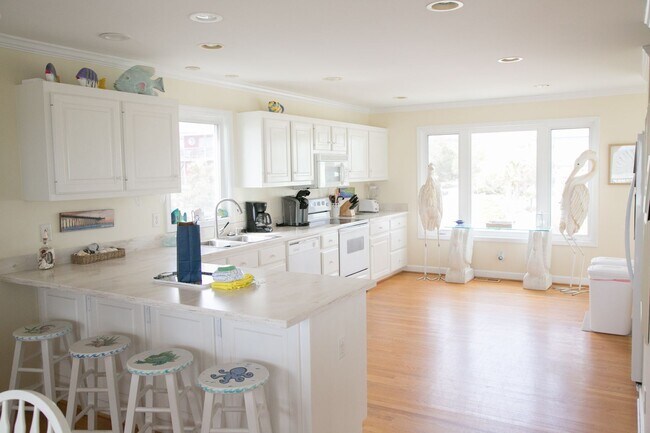 Foto del edificio - 837 Fort Fisher Blvd S