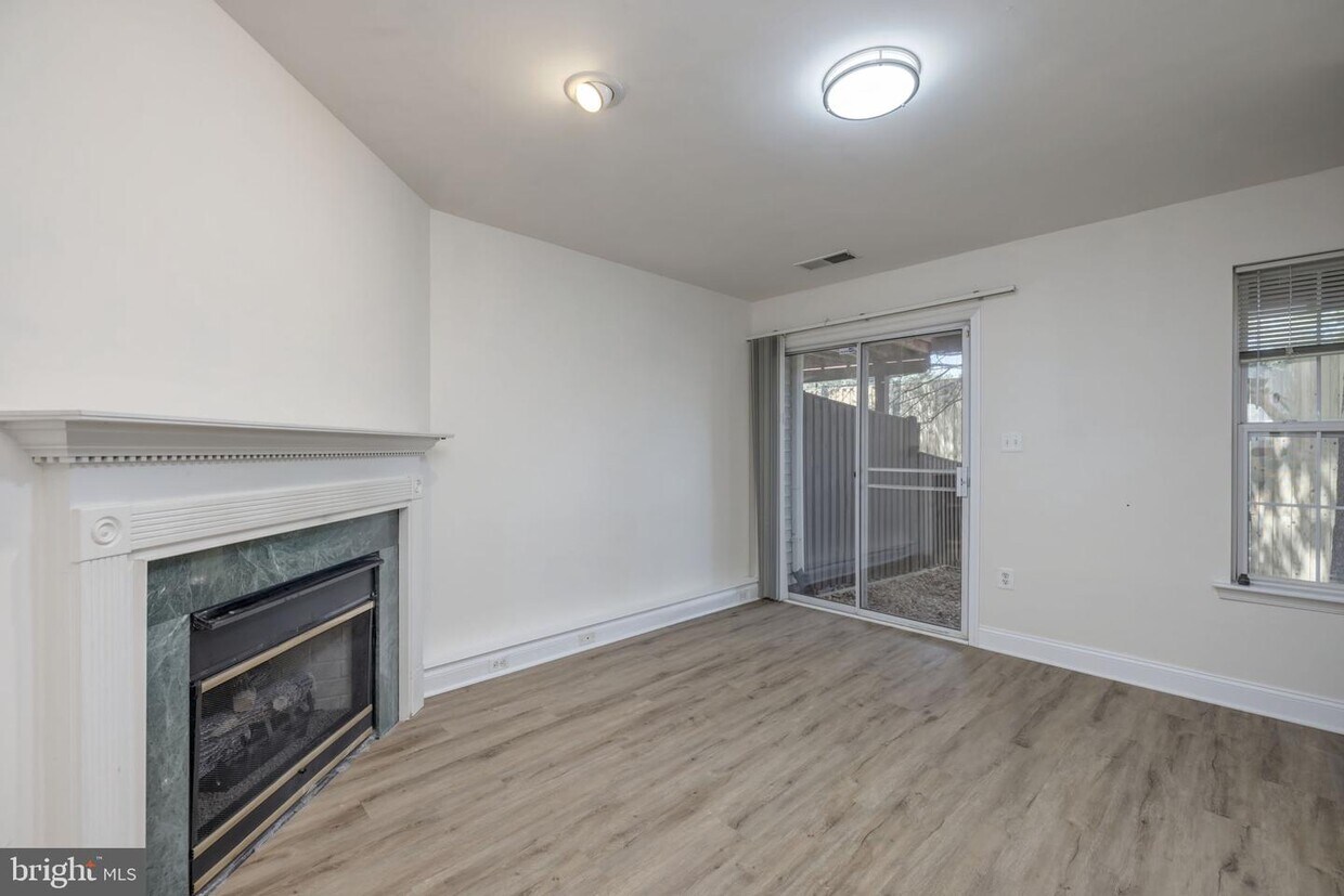 3827 Watkins Mill Dr, Alexandria, VA 22304 Townhome Rentals in Alexandria VA