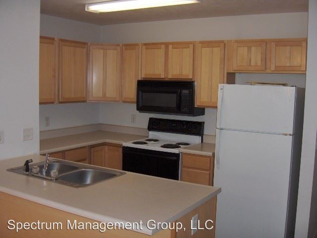 Foto del edificio - 2 br, 1.5 bath Apartment - 732-2 King Ave