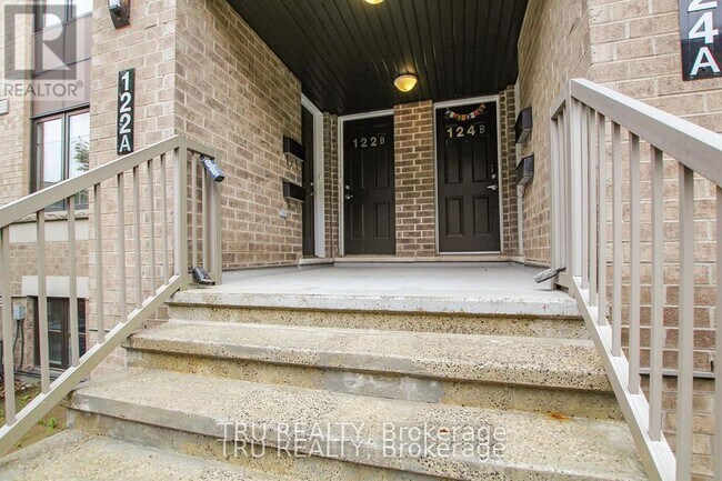 Photo du bâtiment - 122 Lindenshade Dr