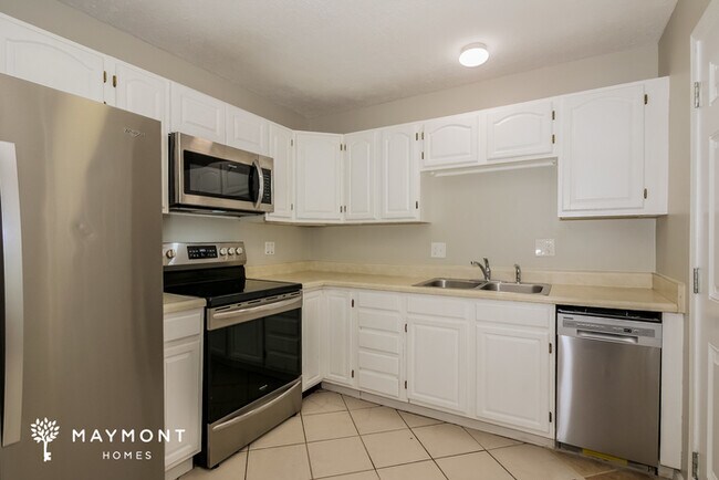 Foto del edificio - 7906 W 87th St