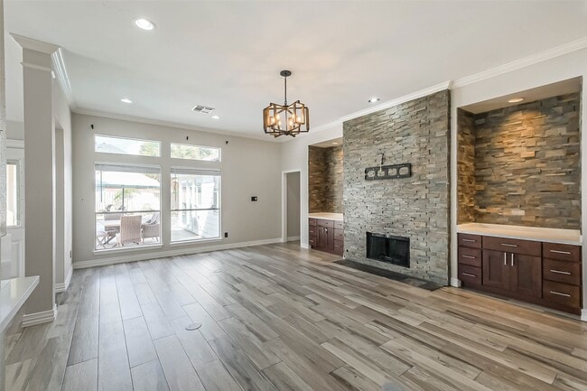 Building Photo - 30 Crestview Trail