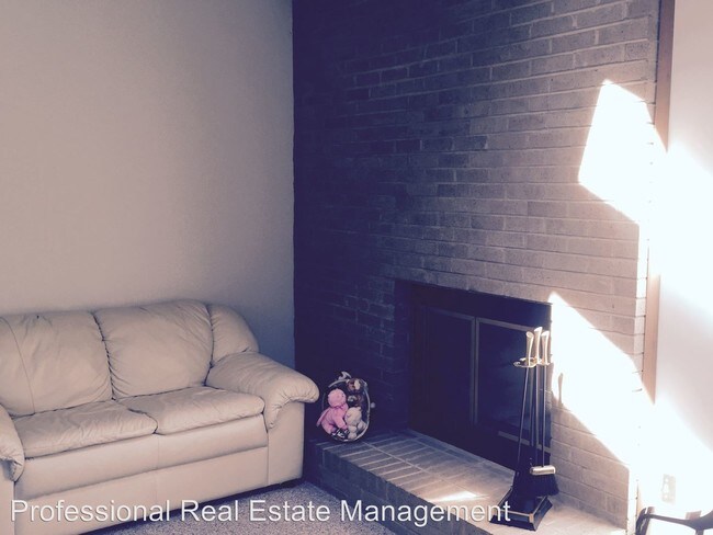 Foto del edificio - 206 Woodburn Dr