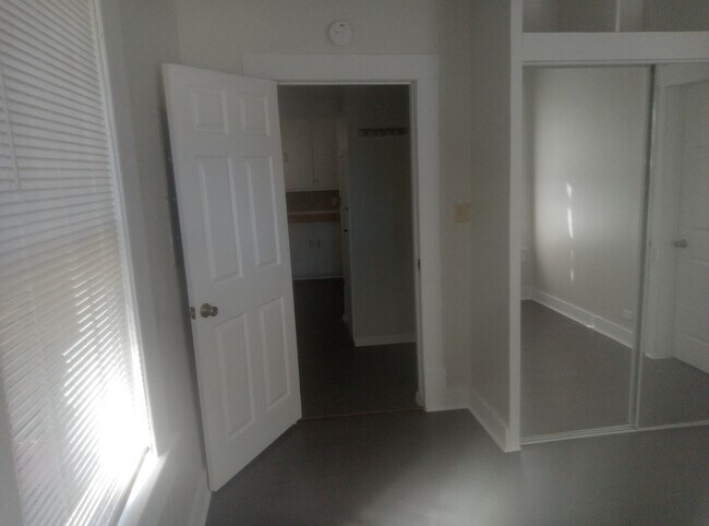 Foto del edificio - 917 Garland Ave