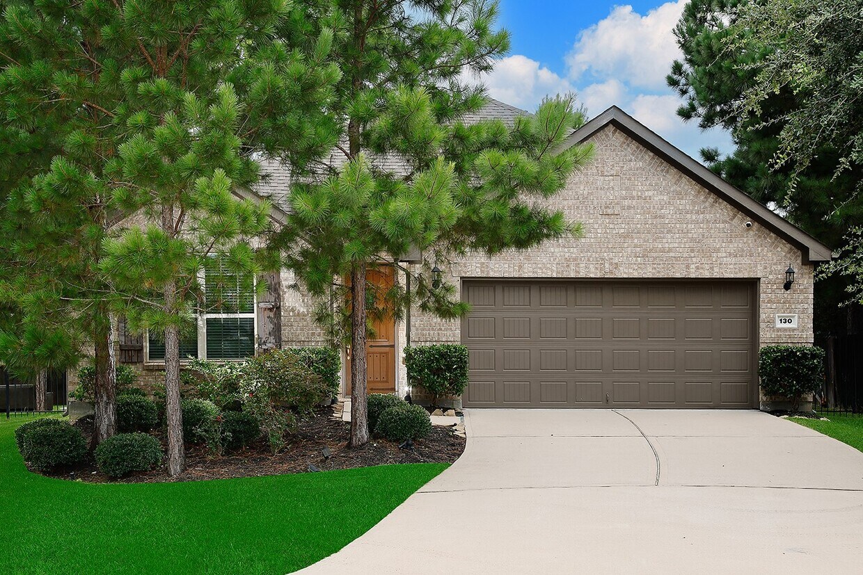 Primary Photo - 130 Pioneer Canyon Pl