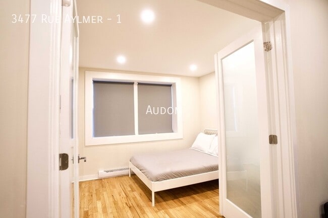 Photo du bâtiment - 3477 Rue Aylmer