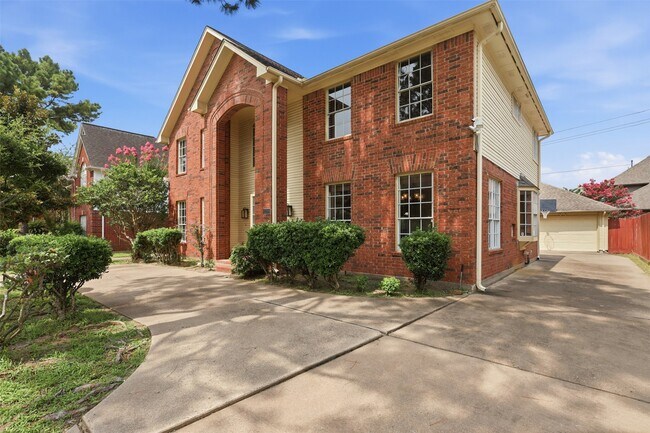 Foto del edificio - 2114 Gentryside Dr
