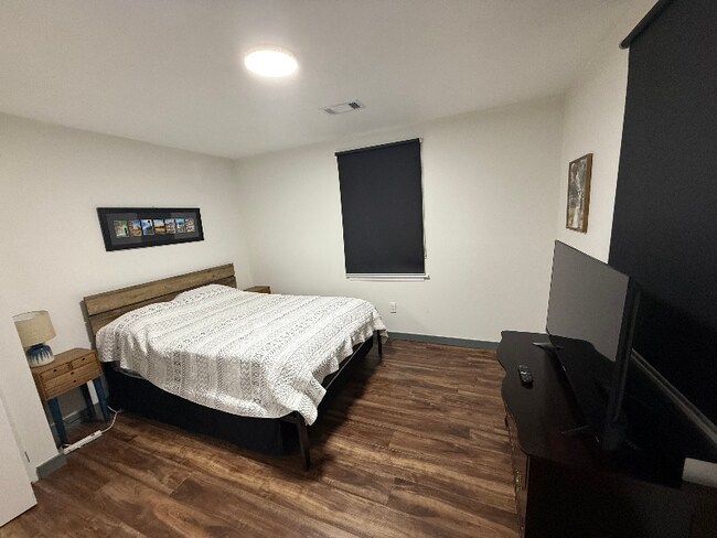 Foto del edificio - 346 Orion St