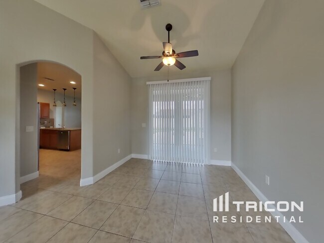 Foto del edificio - 14155 Prospect St