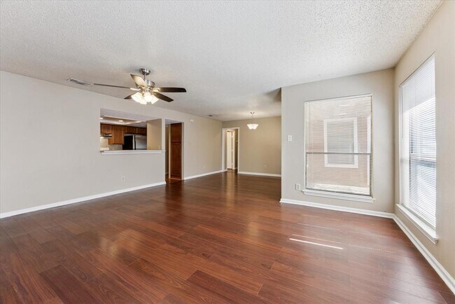 Foto del edificio - 2613 Alcott Ln