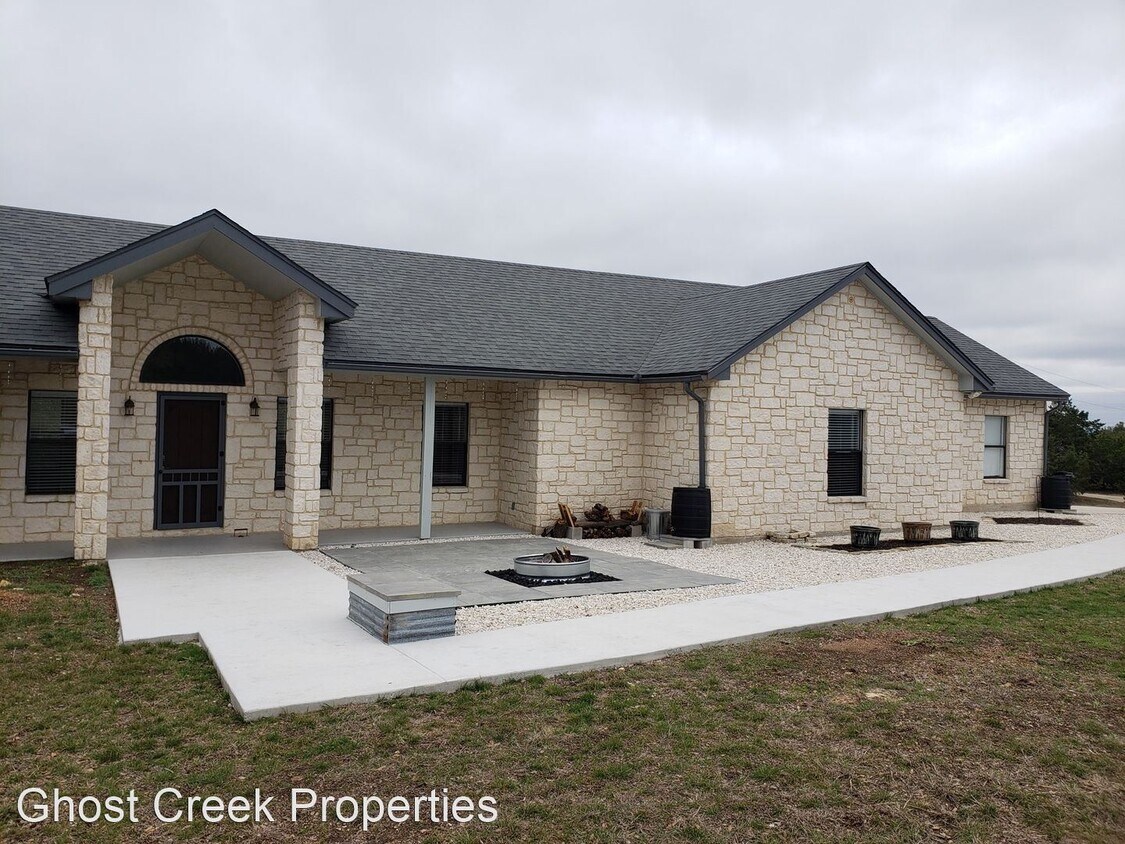 Foto principal - 3 br, 2 bath House - 172 W. Bear Springs Rd