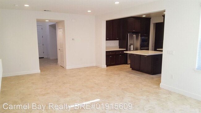 Building Photo - 3 br, 2.5 bath House - 2721 Sea Glass Ave