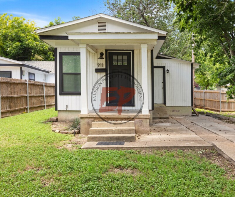 Primary Photo - 915 N 19th St