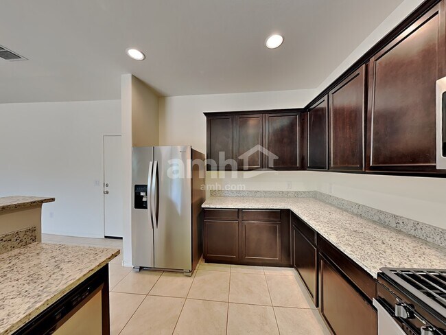 Building Photo - 11691 West Thomas Arron Drive