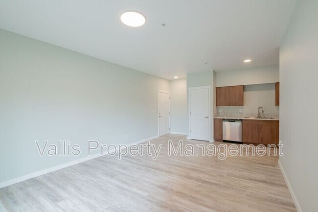 Foto del edificio - 13001 S Crompton Lane