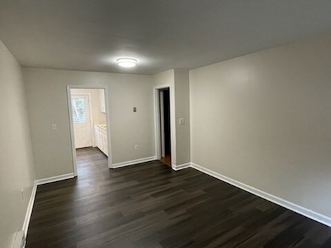 Living Room - 4760 Glenn St