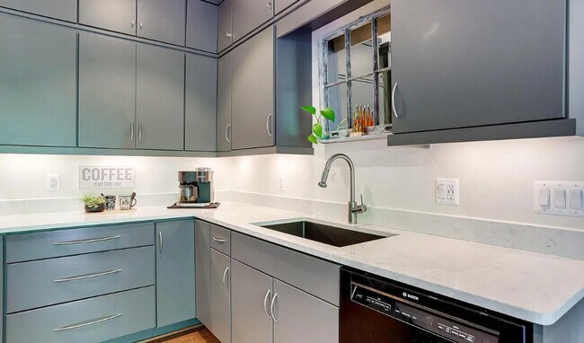 Foto del edificio - 4039 8th St S