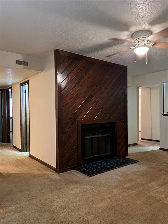 Foto del edificio - 569 Ayrshire Way
