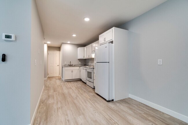 Interior Photo - Arbor Arms Apartments