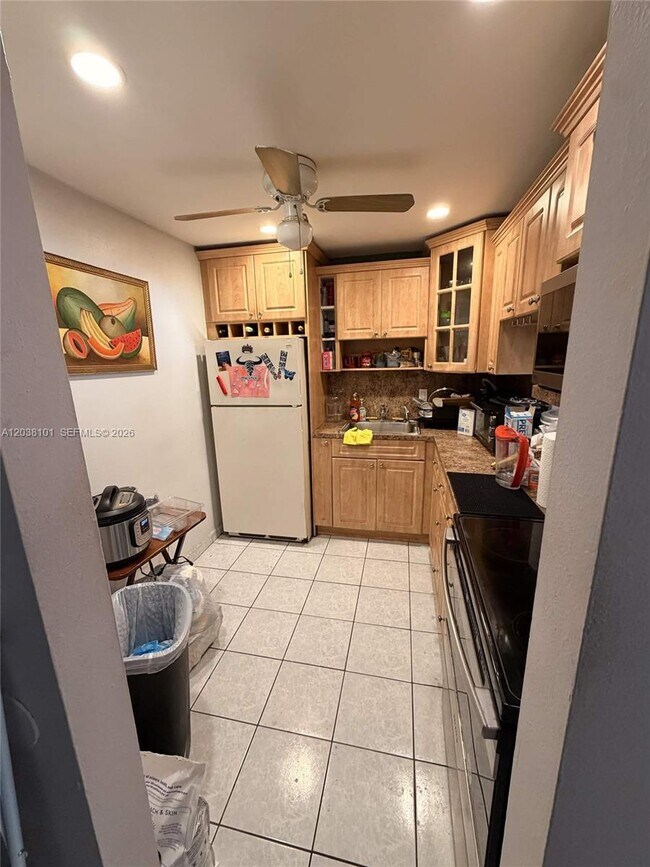Foto del edificio - 9974 SW 88th St