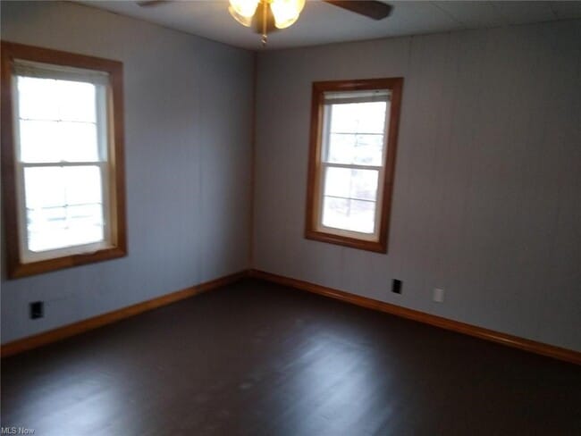 Building Photo - 3151 W 41st St