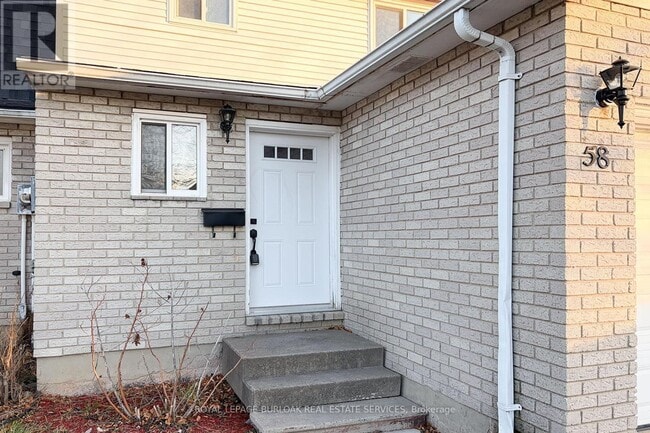Photo du bâtiment - 58 Romy Crescent