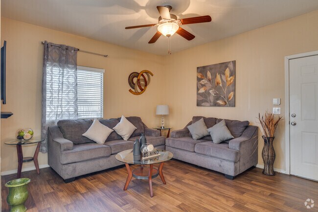 Interior Photo - Villas on Bell