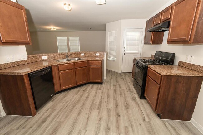 Building Photo - 2211 Barnack Ct
