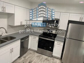 Building Photo - 1766 E 6th Ave