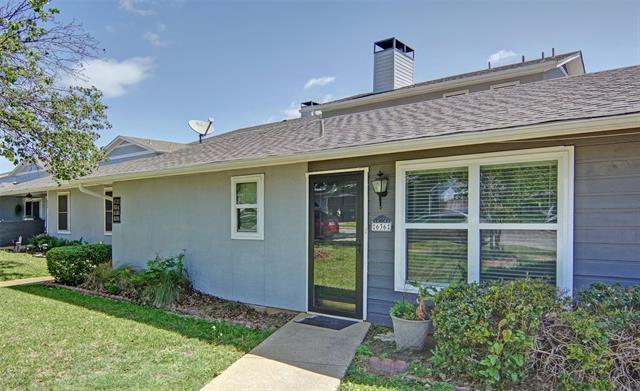 Foto del edificio - 636 Timberline Dr