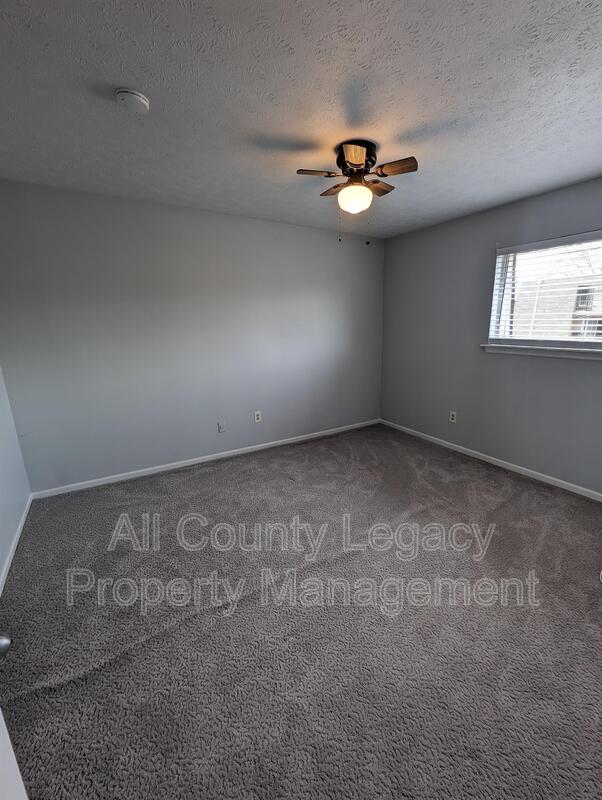 Building Photo - 192 Scandia Cir
