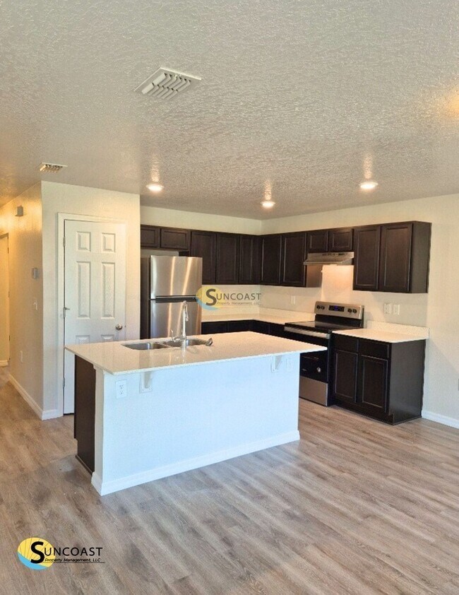 Foto del edificio - 6144 Allied Ct